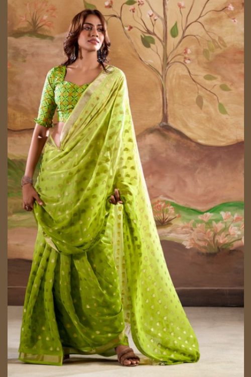 Green Pure Georgette Saree with Zari Border