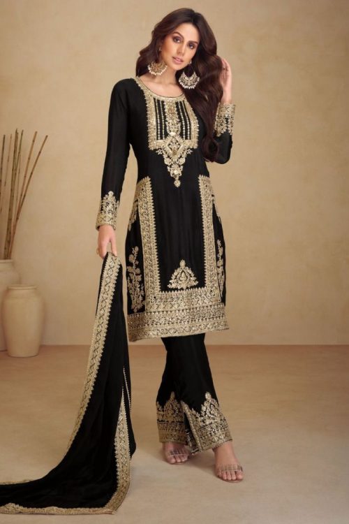 Black Pakistani Style Salwar Kameez in Chinon